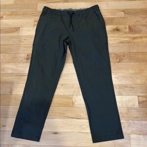 Men's Olive Green Vuori Pants